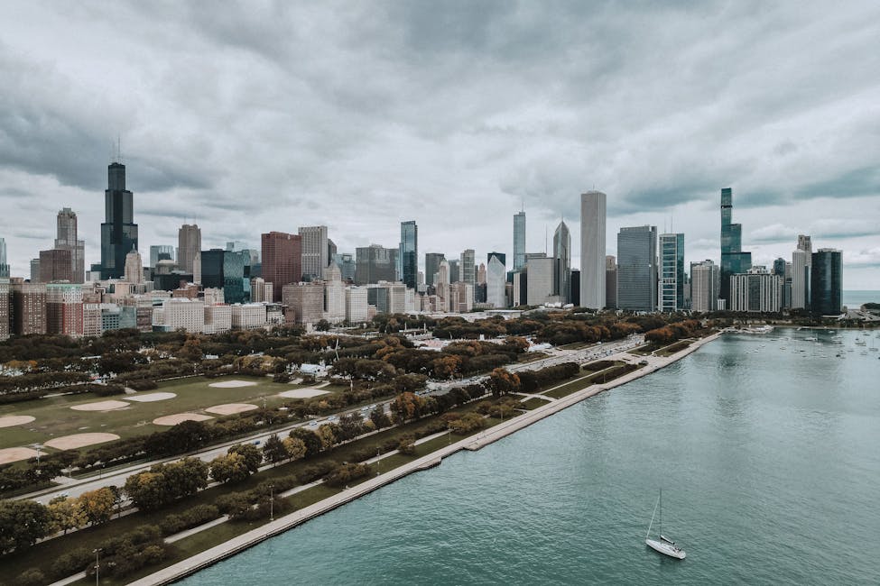 Chicago, IL Water Quality 2026: Is It Hard? Contaminants, Taste & Filter Guide